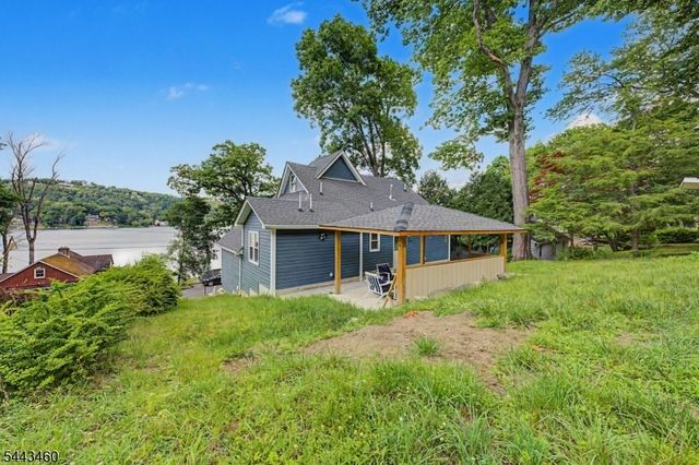 49 Birch Pkwy, Byram Twp., NJ 07871