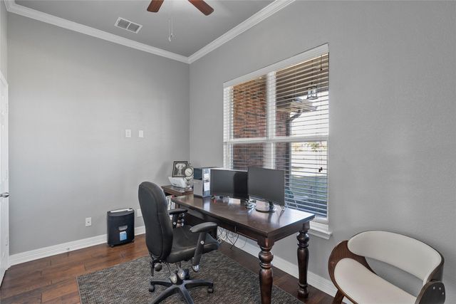 1420 Hoosier Park, Robinson, TX 76706