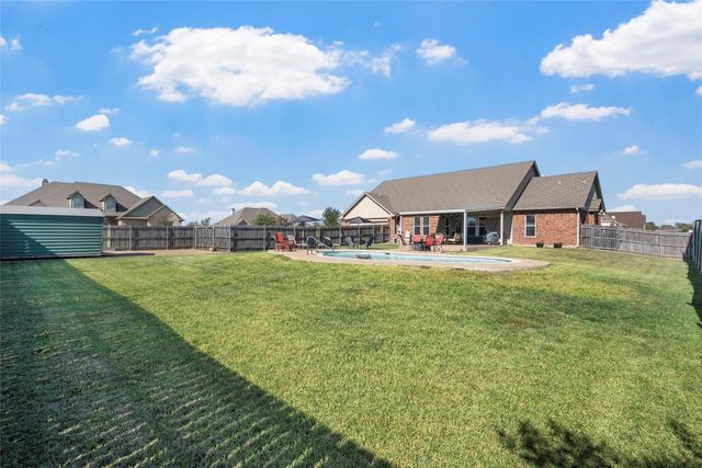 1420 Hoosier Park, Robinson, TX 76706