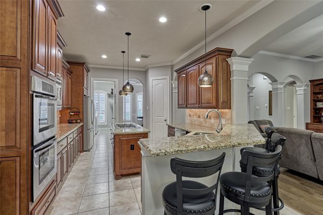 390 Wedgewood Drive, Montgomery, TX 77356