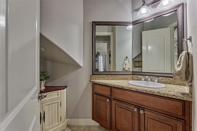 390 Wedgewood Drive, Montgomery, TX 77356