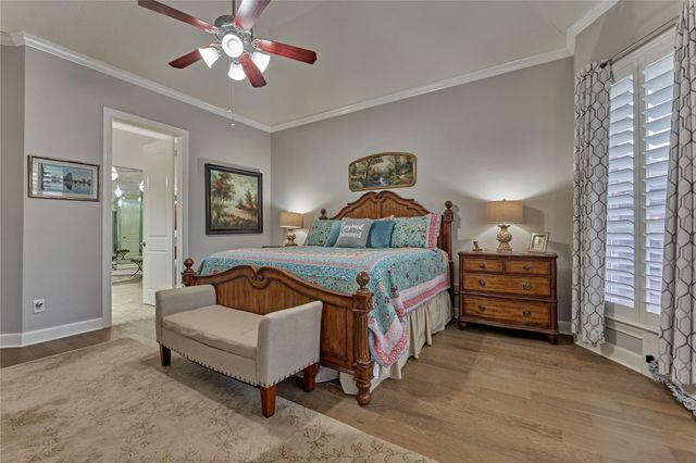 390 Wedgewood Drive, Montgomery, TX 77356