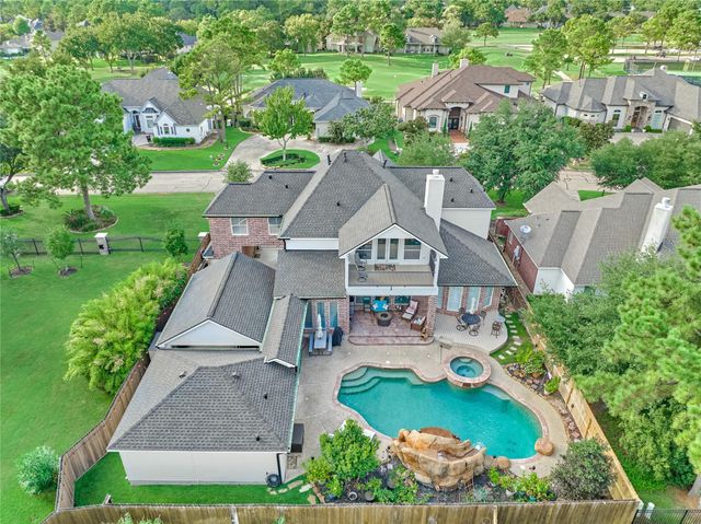 390 Wedgewood Drive, Montgomery, TX 77356