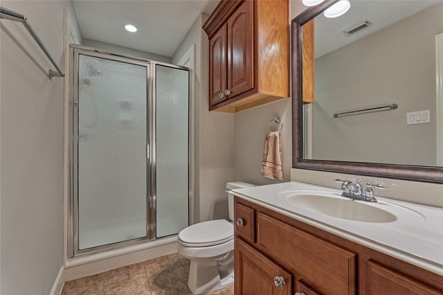 390 Wedgewood Drive, Montgomery, TX 77356