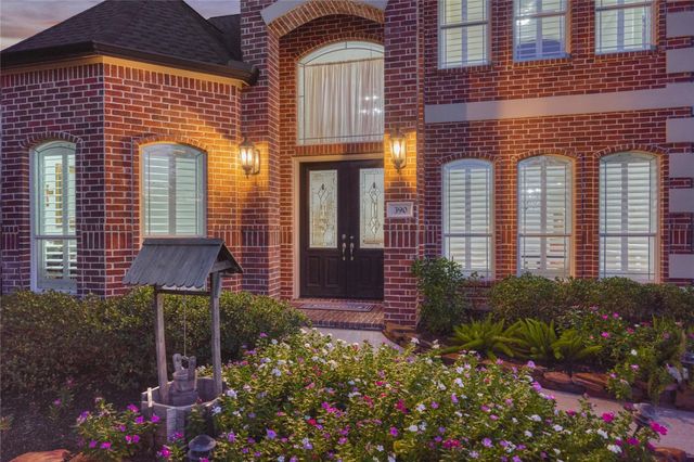 390 Wedgewood Drive, Montgomery, TX 77356