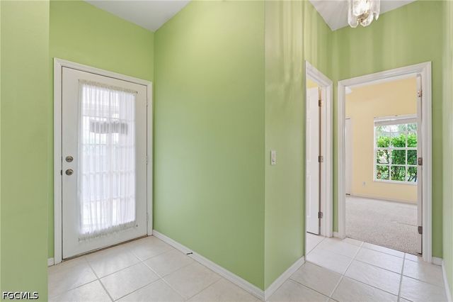 10727 Maui CIR, Estero, FL 33928