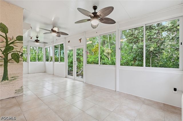 10727 Maui CIR, Estero, FL 33928