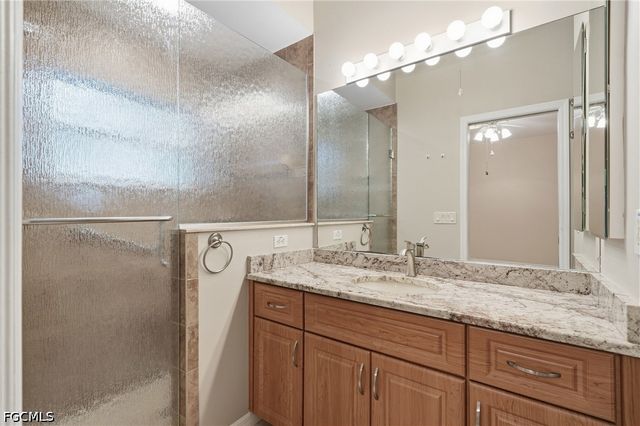 10727 Maui CIR, Estero, FL 33928