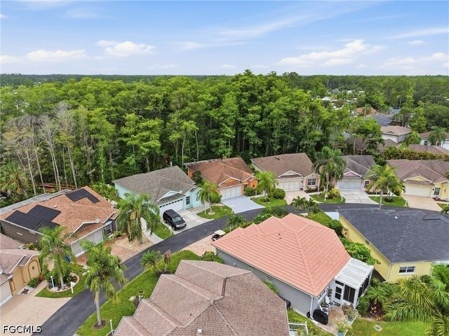 10727 Maui CIR, Estero, FL 33928