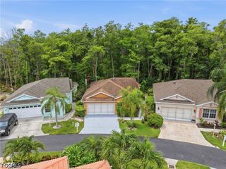 10727 Maui CIR, Estero, FL 33928