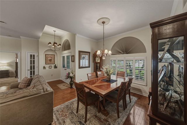 12215 WOODLANDS CIRCLE, Dade City, FL 33525