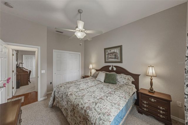 12215 WOODLANDS CIRCLE, Dade City, FL 33525