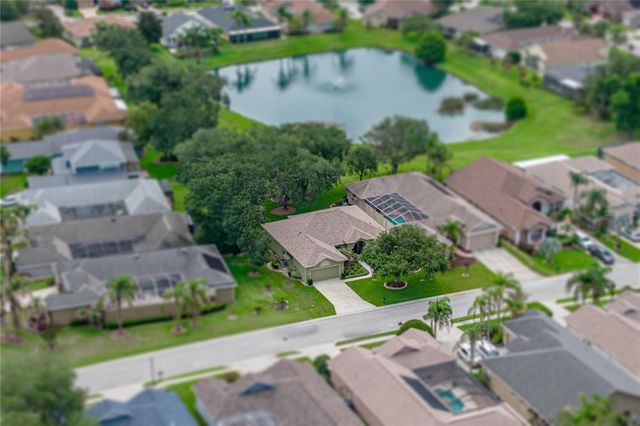 12215 WOODLANDS CIRCLE, Dade City, FL 33525