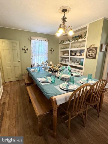606 W SECOND ST, Florence, NJ 08518