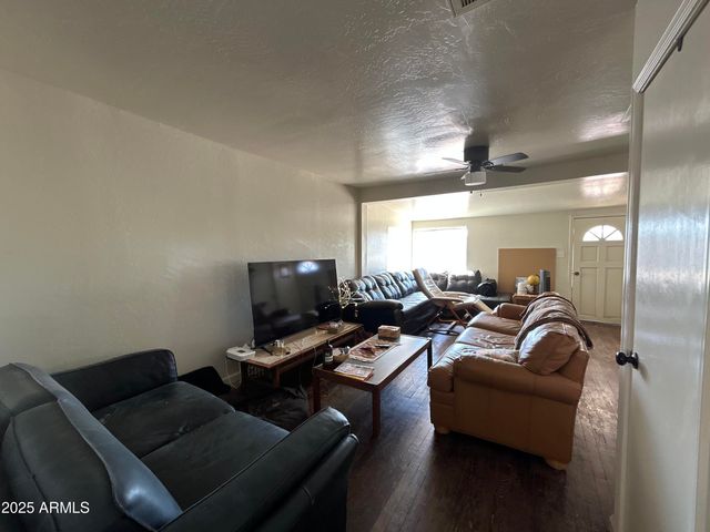 1010 N PARK Avenue, Casa Grande, AZ 85122