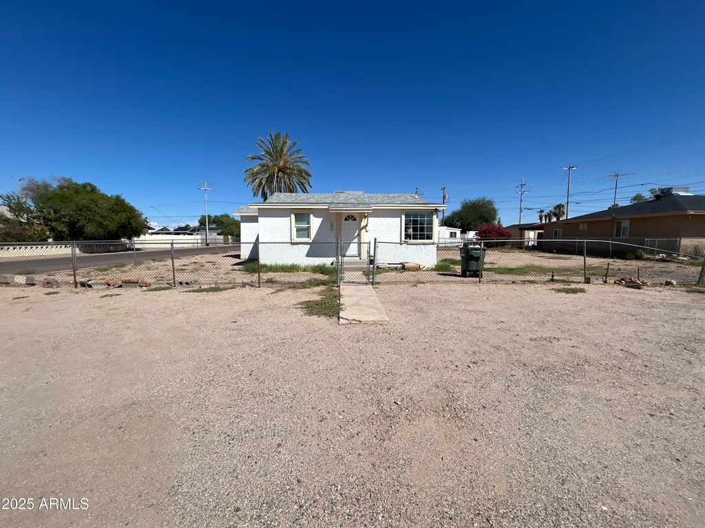 1010 N PARK Avenue, Casa Grande, AZ 85122