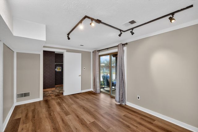 3805 Grassy Creek Drive, Lexington, KY 40503