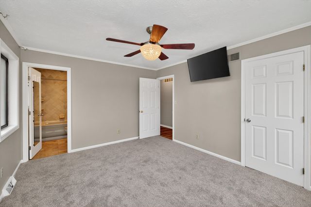 3805 Grassy Creek Drive, Lexington, KY 40503