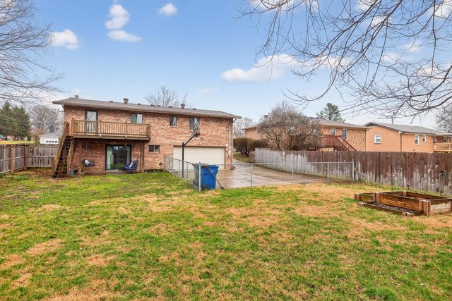 3805 Grassy Creek Drive, Lexington, KY 40503