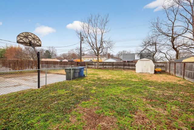 3805 Grassy Creek Drive, Lexington, KY 40503