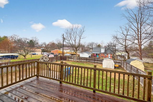 3805 Grassy Creek Drive, Lexington, KY 40503