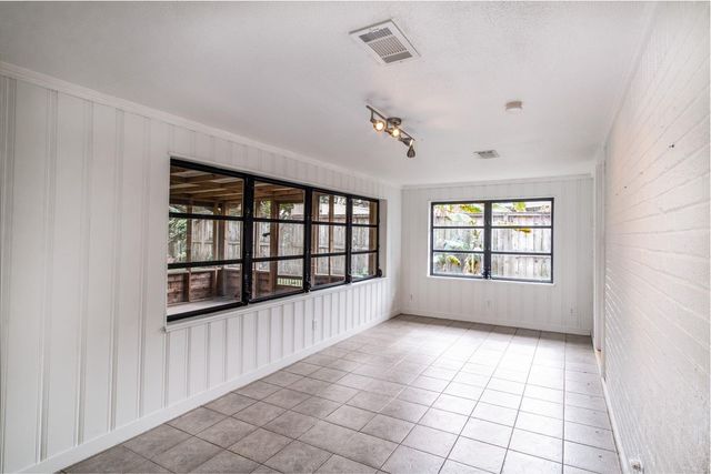 3014 Attridge Road, Houston, TX 77018