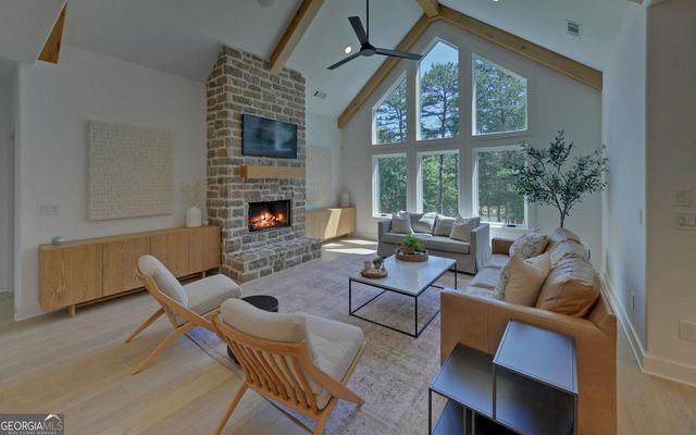 96 Barefoot Bay Road, Hartwell, GA 30643