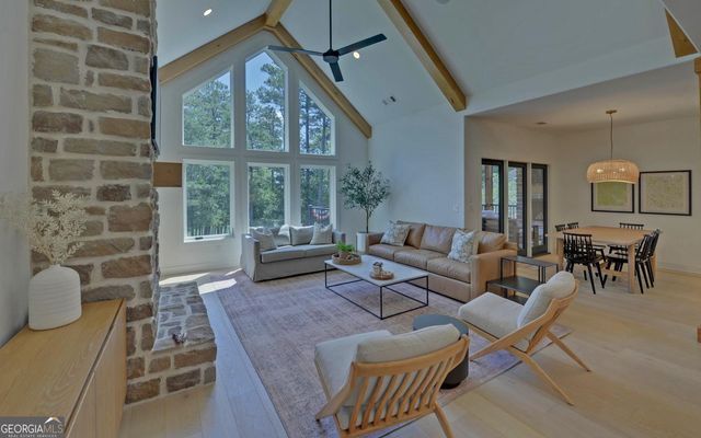 96 Barefoot Bay Road, Hartwell, GA 30643