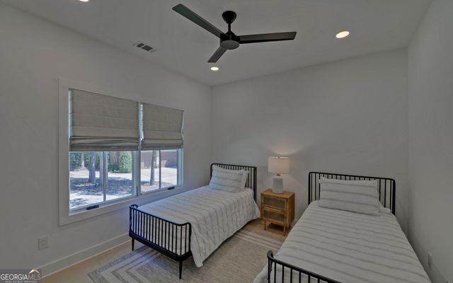 96 Barefoot Bay Road, Hartwell, GA 30643