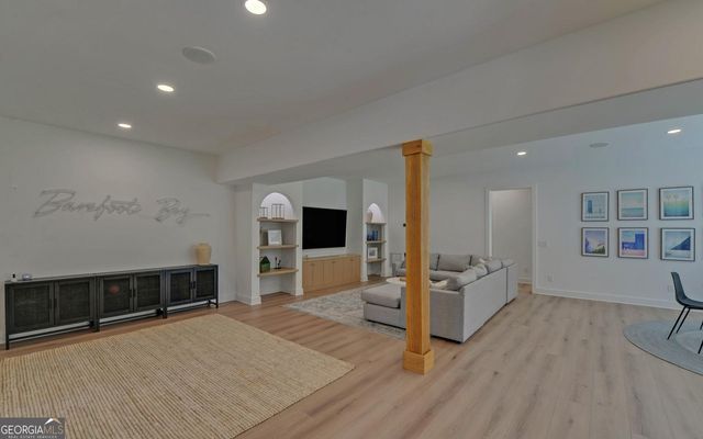 96 Barefoot Bay Road, Hartwell, GA 30643