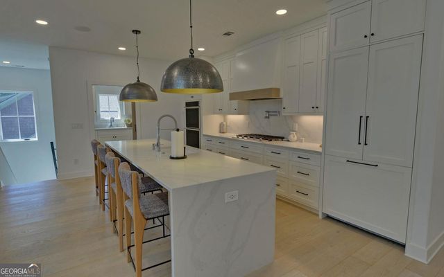 96 Barefoot Bay Road, Hartwell, GA 30643