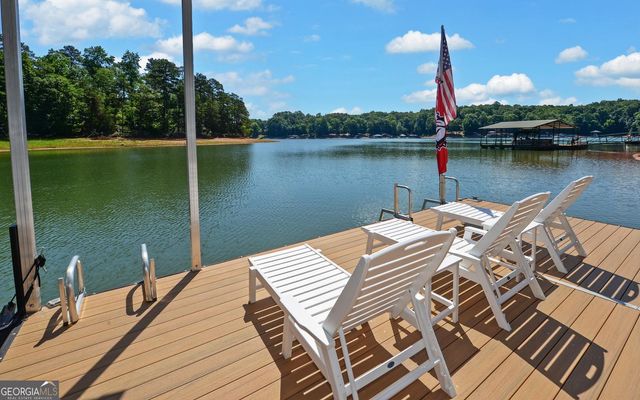 96 Barefoot Bay Road, Hartwell, GA 30643