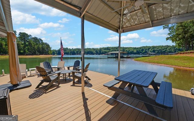 96 Barefoot Bay Road, Hartwell, GA 30643
