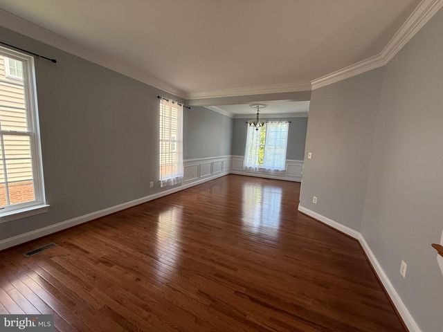 42770 CONQUEST CIR, Brambleton, VA 20148