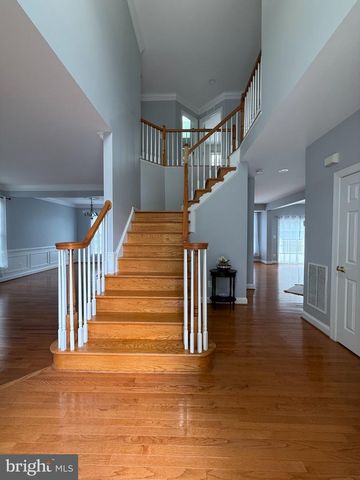 42770 CONQUEST CIR, Brambleton, VA 20148