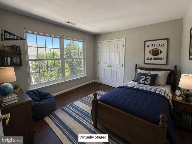 42770 CONQUEST CIR, Brambleton, VA 20148