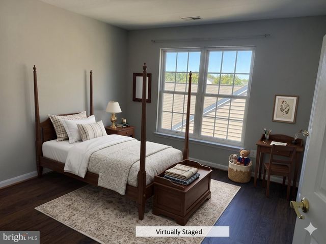 42770 CONQUEST CIR, Brambleton, VA 20148