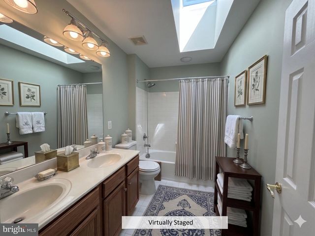 42770 CONQUEST CIR, Brambleton, VA 20148