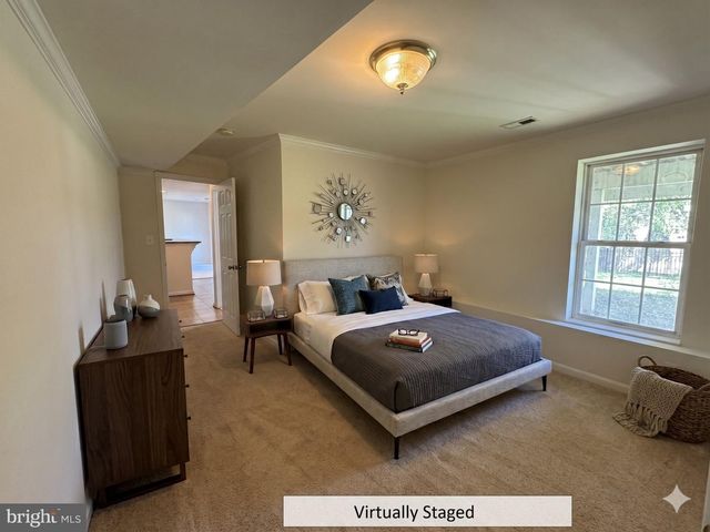 42770 CONQUEST CIR, Brambleton, VA 20148
