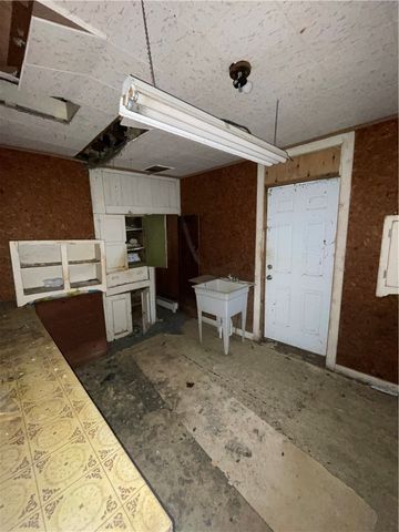 88 ridge, Monongahela, PA 15063