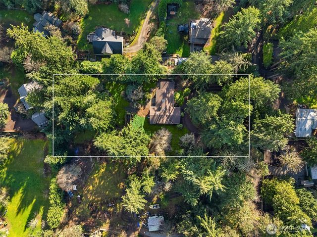 10862 Falk Road NE, Bainbridge Island, WA 98110