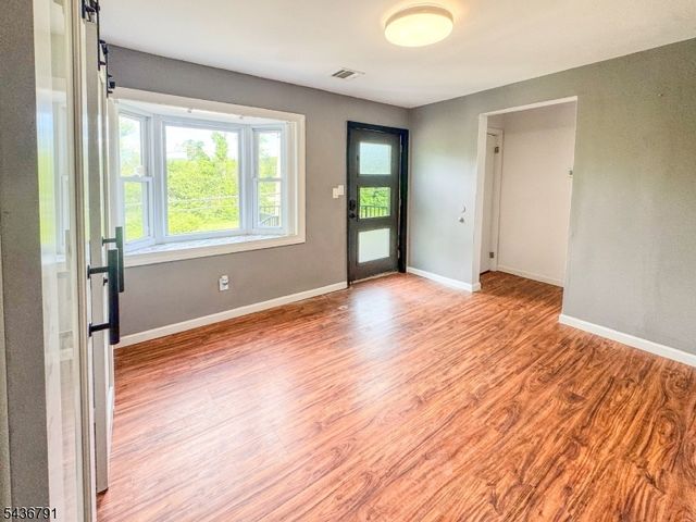 20 Greenwood Ave, Wanaque Boro, NJ 07420