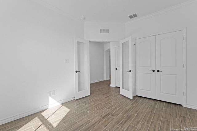 4007 Paddock Trl, Seguin, TX 78155