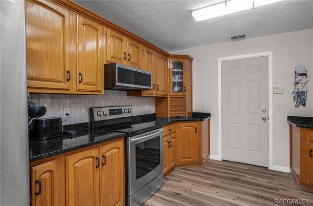 1821 E Littleton Court, Inverness, FL 34453