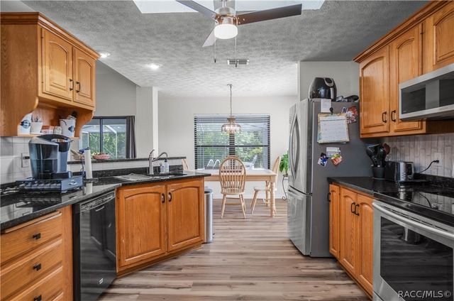 1821 E Littleton Court, Inverness, FL 34453