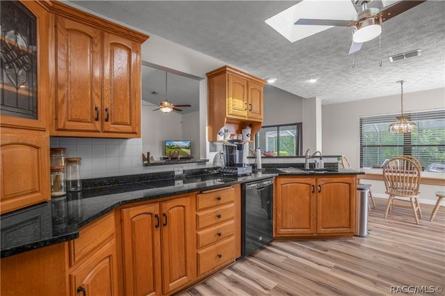 1821 E Littleton Court, Inverness, FL 34453