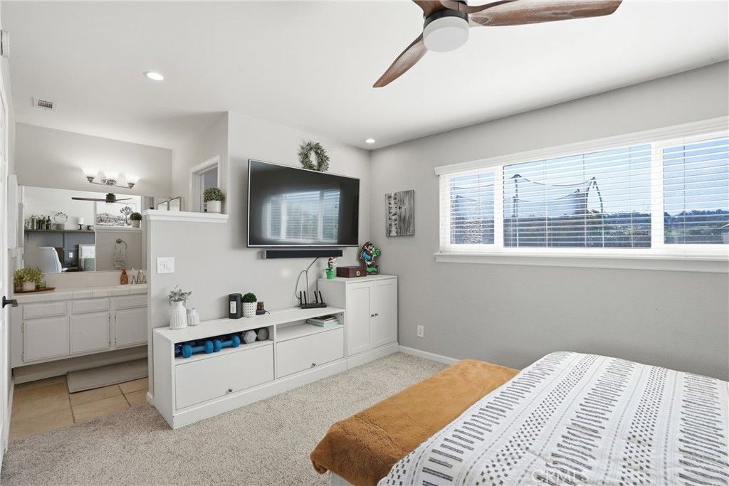 Image 25 of property listing at 380 Highland Drive, Santa Maria, CA 93455