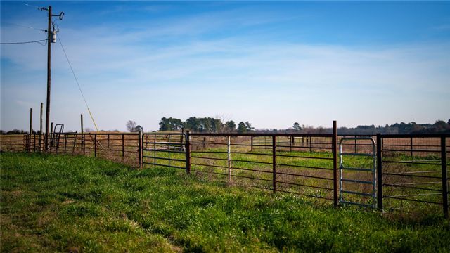 10999 Fm 230, Lovelady, TX 75851