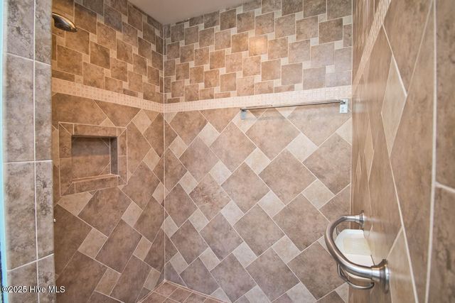 174 Fox Drive, Swansboro, NC 28584