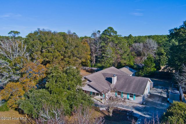 174 Fox Drive, Swansboro, NC 28584